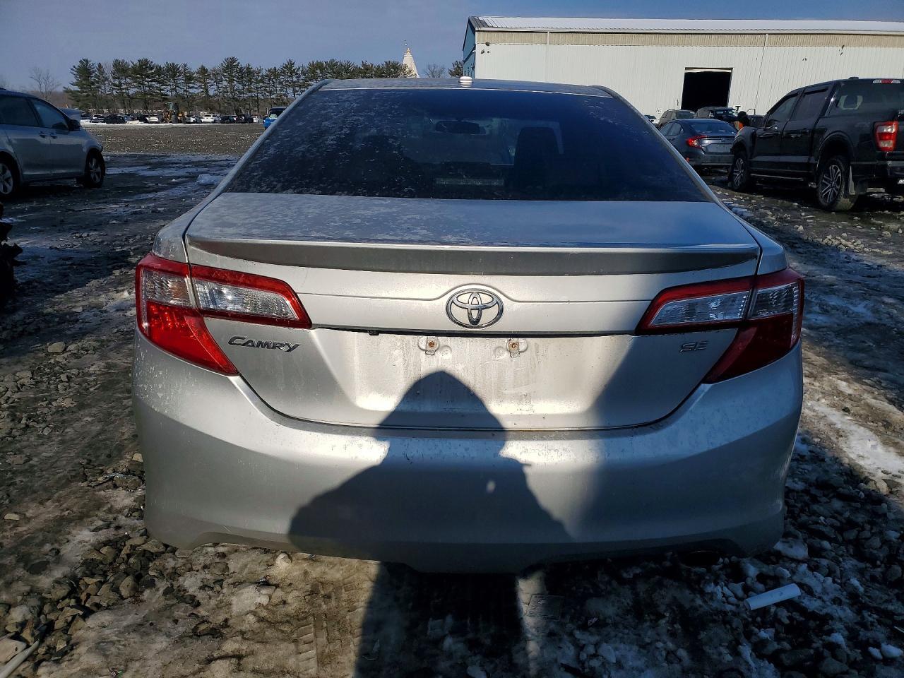 2014 TOYOTA CAMRY