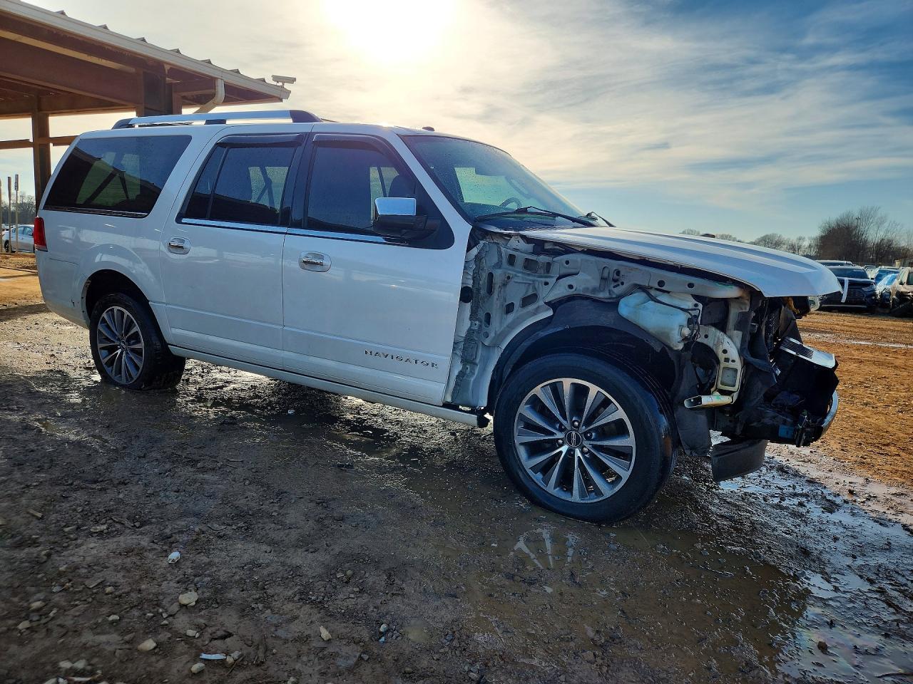 2015 LINCOLN Navigator