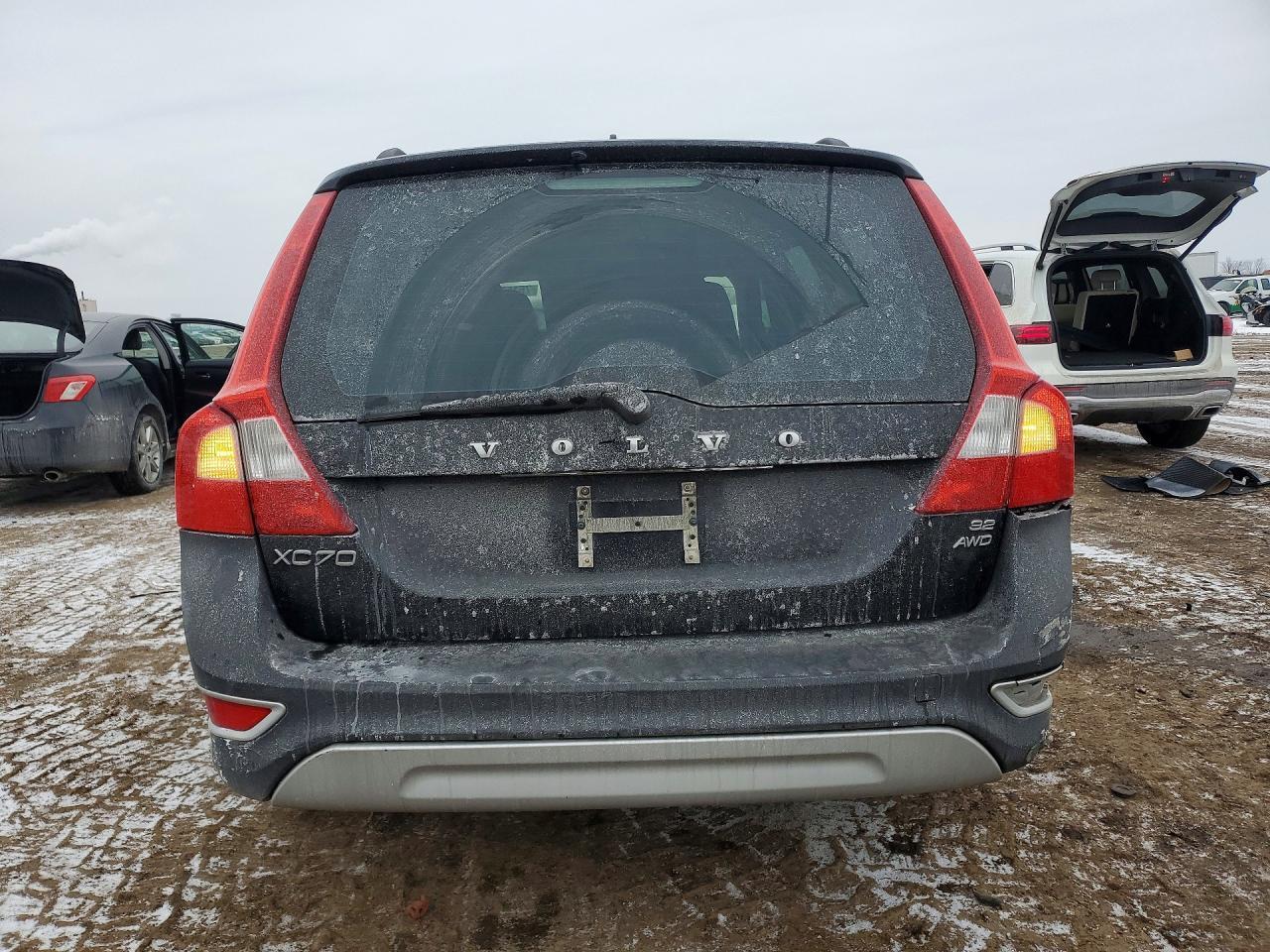 2008 VOLVO XC70