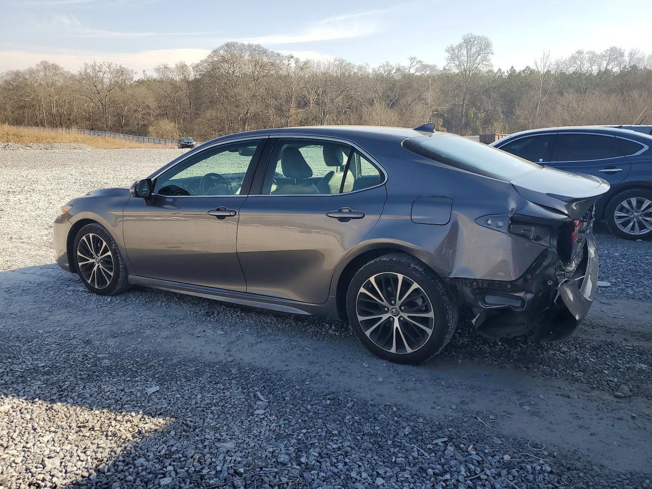 2019 TOYOTA CAMRY