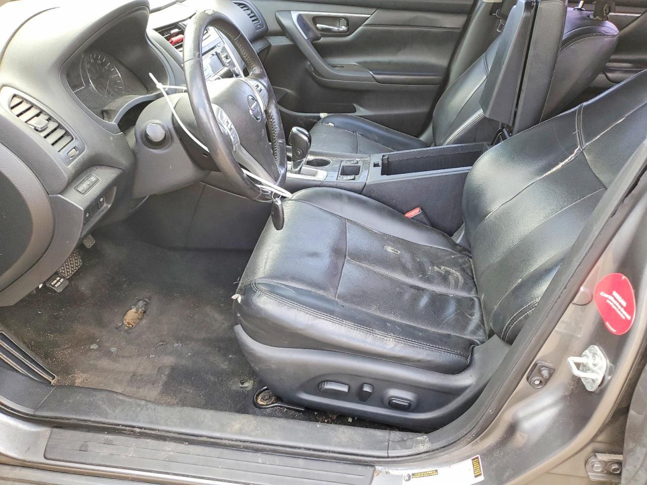 2017 NISSAN ALTIMA