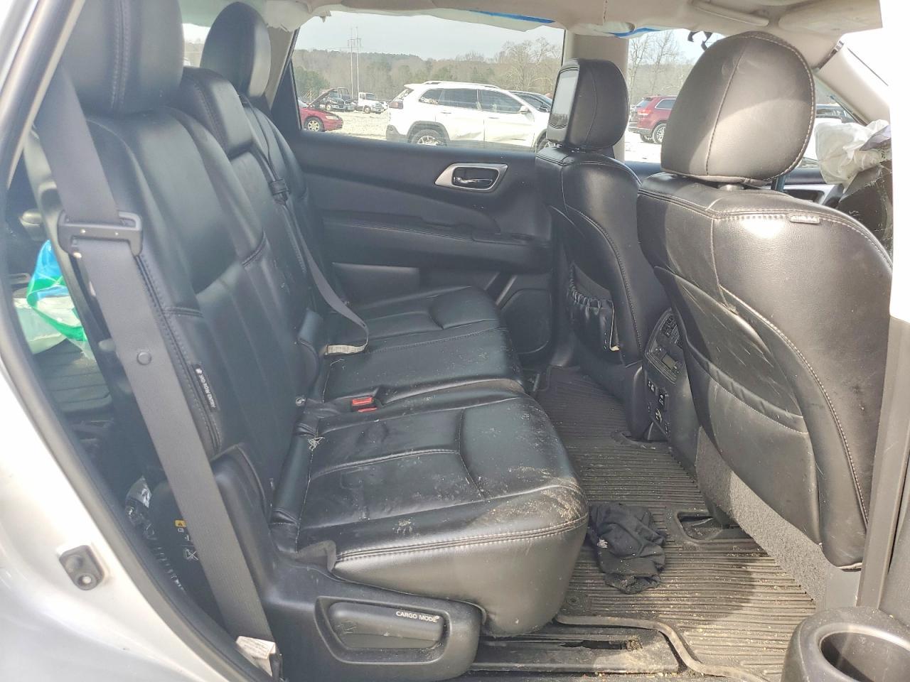 2019 NISSAN PATHFINDER