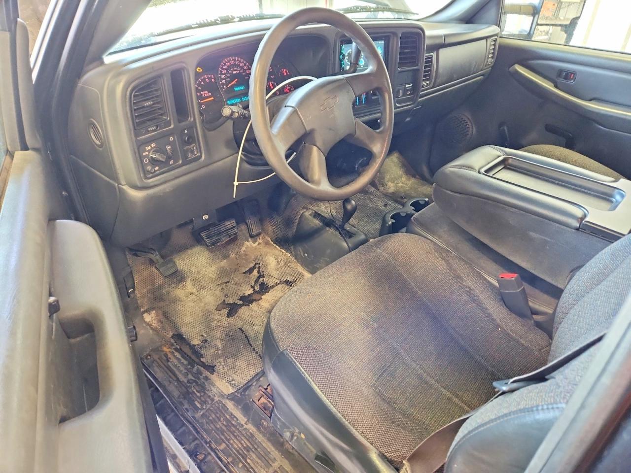 2004 CHEVROLET Silverado