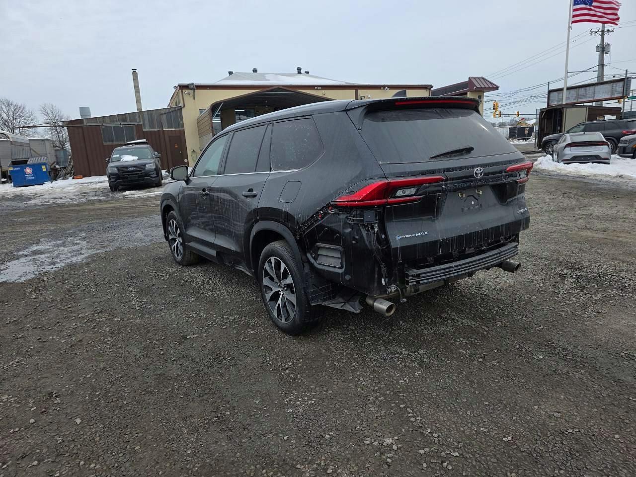 2024 TOYOTA HIGHLANDER