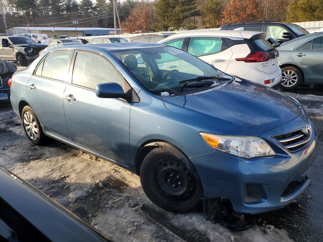 2013 TOYOTA COROLLA