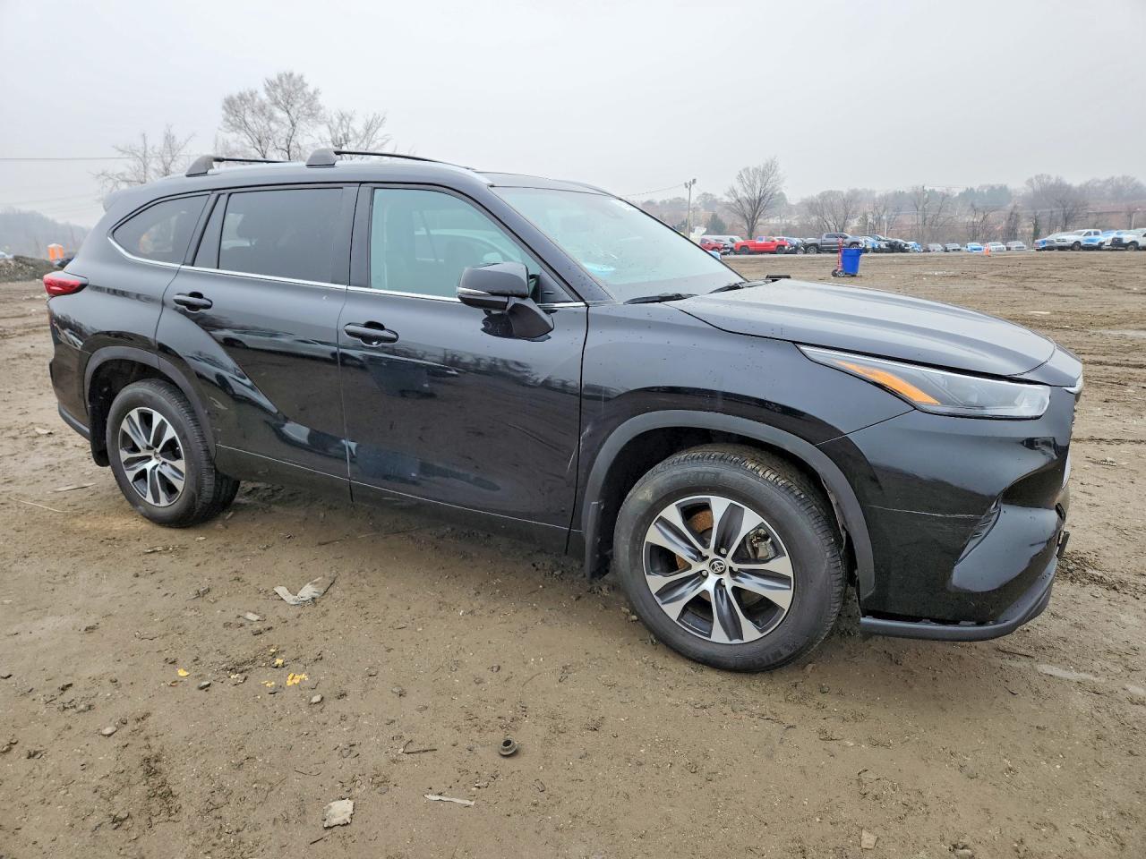 2023 TOYOTA HIGHLANDER