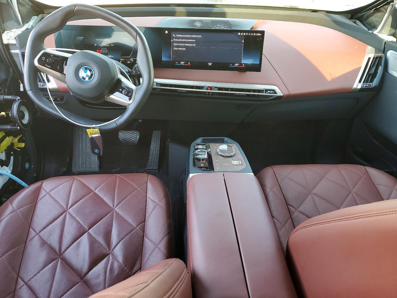 2022 BMW iX