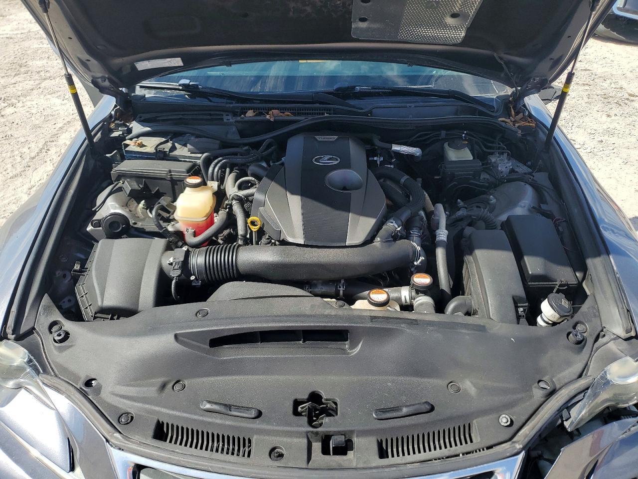 2016 LEXUS IS 200t