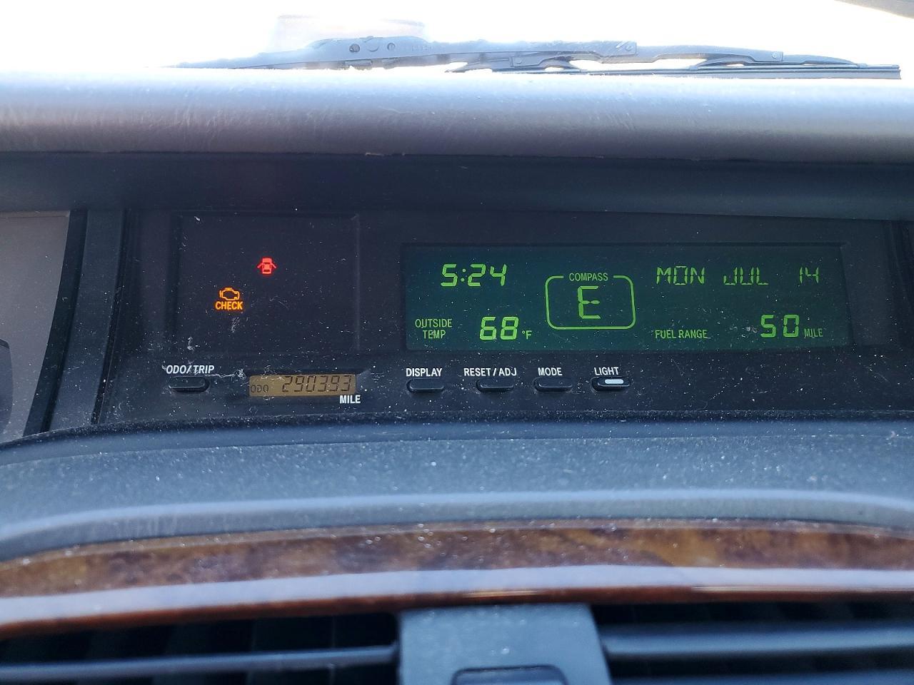 2003 TOYOTA Avalon