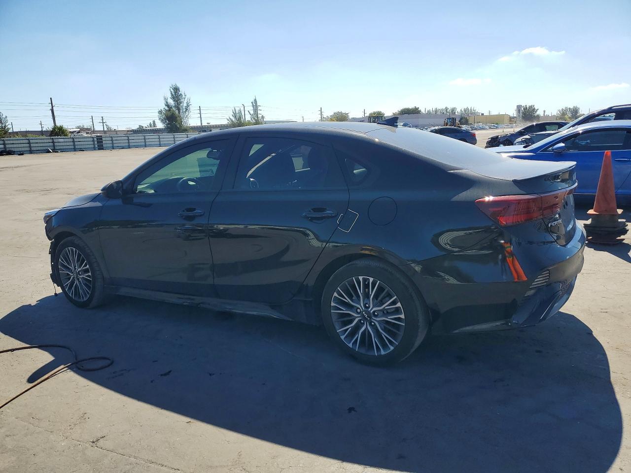 2024 KIA FORTE