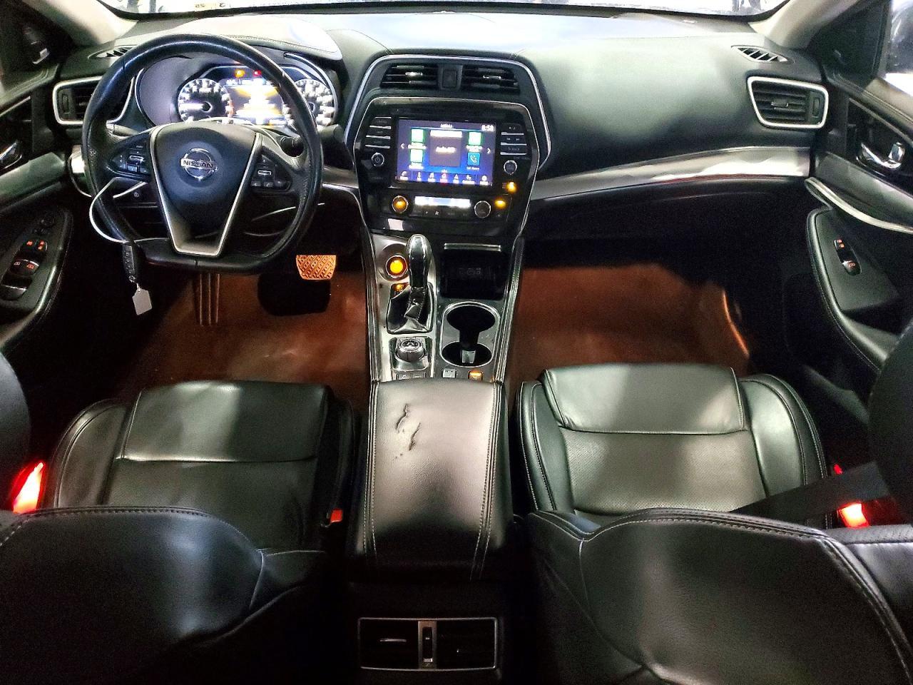 2020 NISSAN