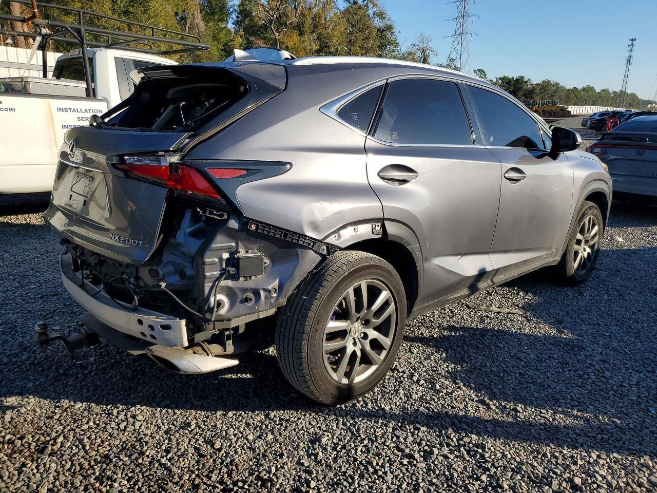 2015 LEXUS NX 200T