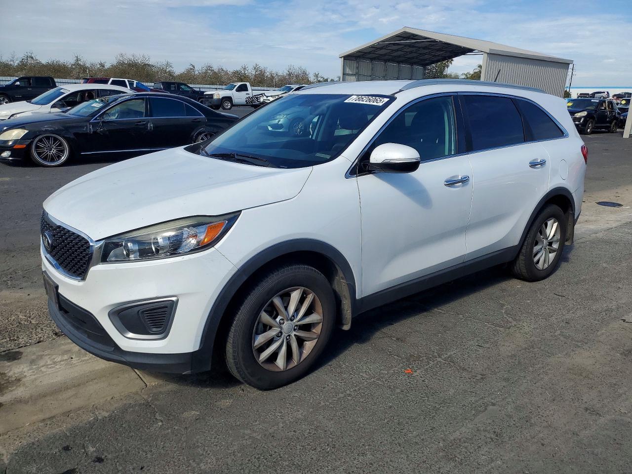 2016 KIA SORENTO