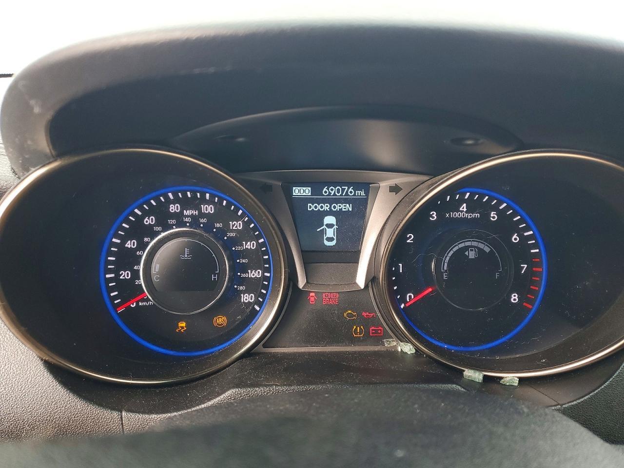 2013 HYUNDAI GENESIS