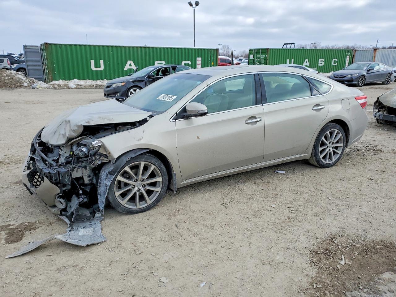 2015 TOYOTA Avalon