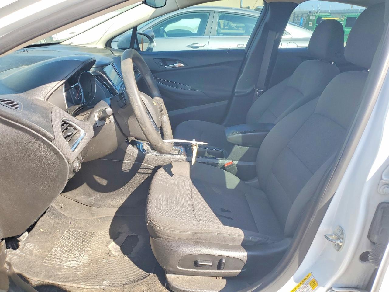 2017 CHEVROLET CRUZE