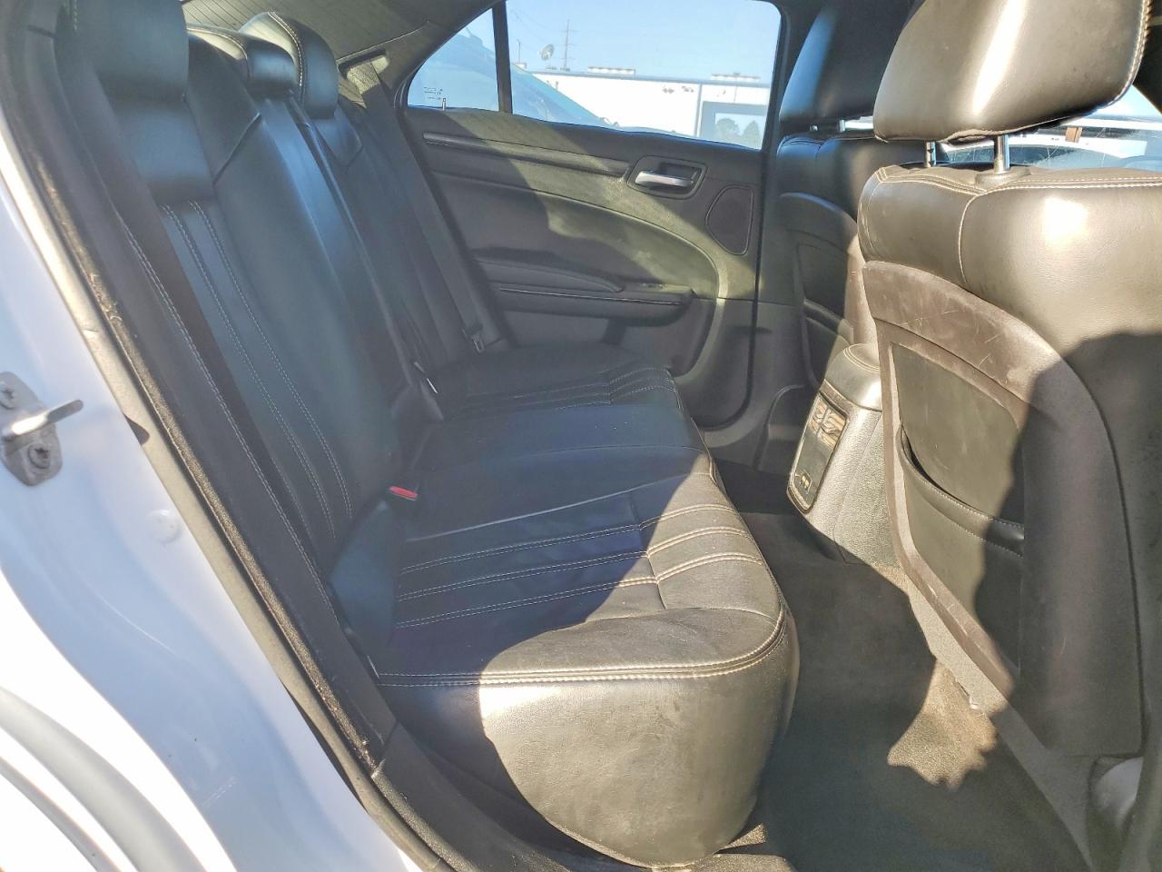 2016 CHRYSLER 300