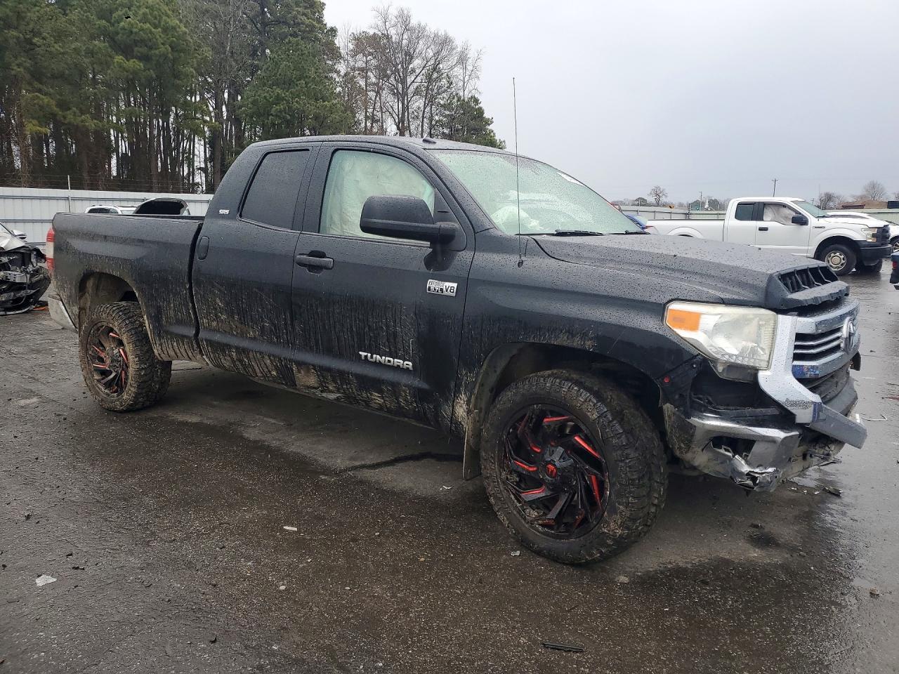 2016 TOYOTA TUNDRA