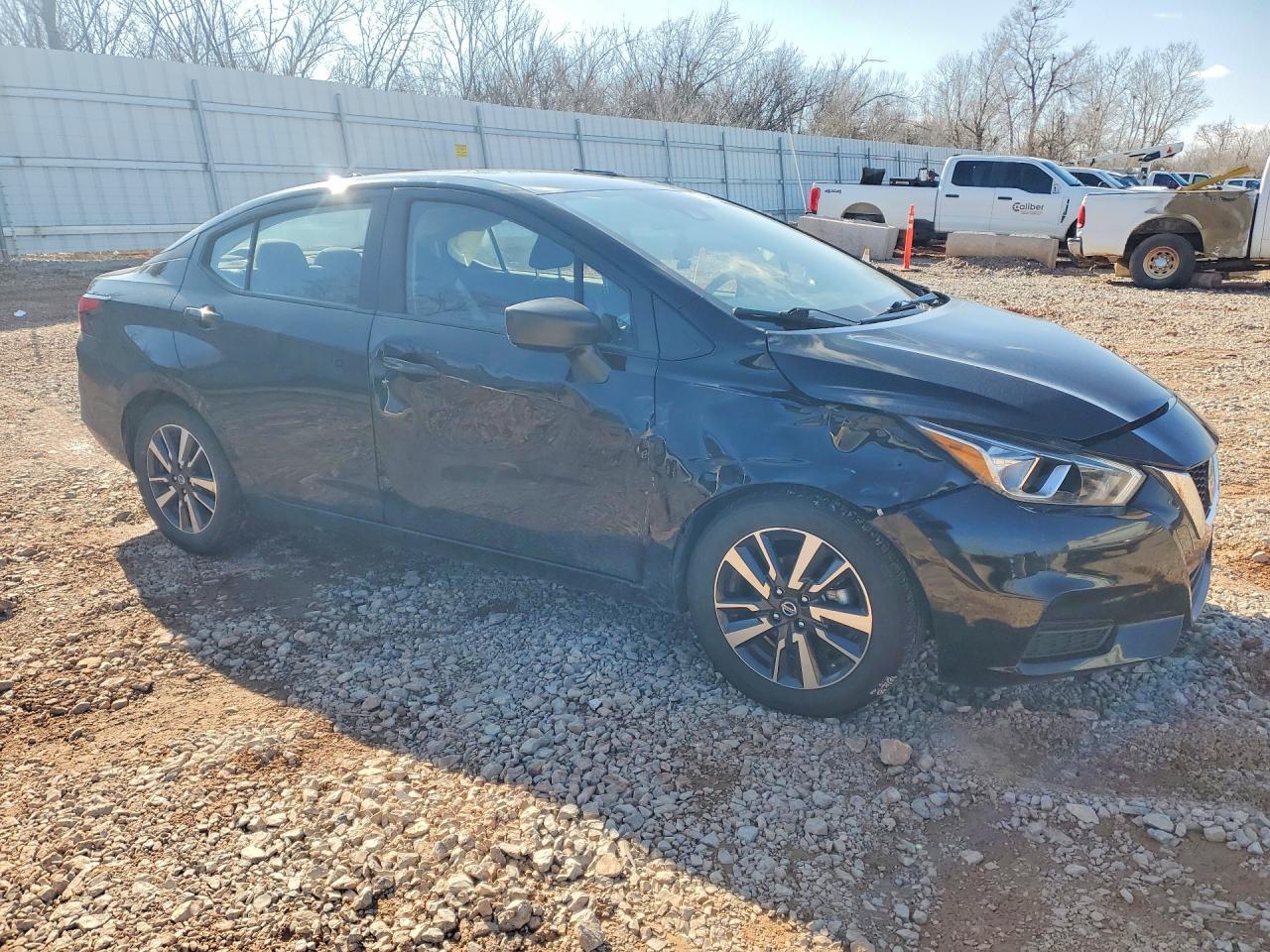 2022 NISSAN VERSA