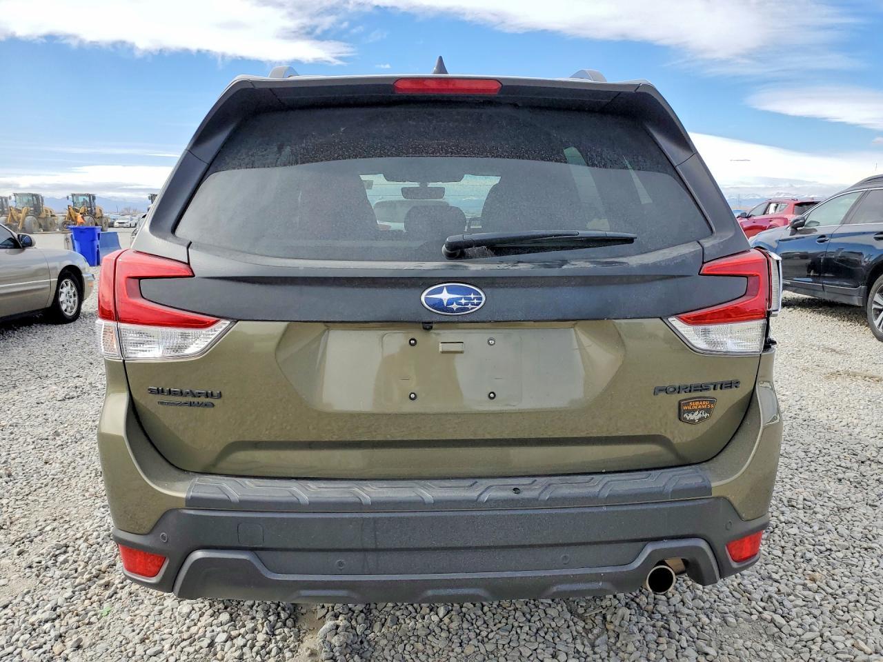 2024 SUBARU FORESTER