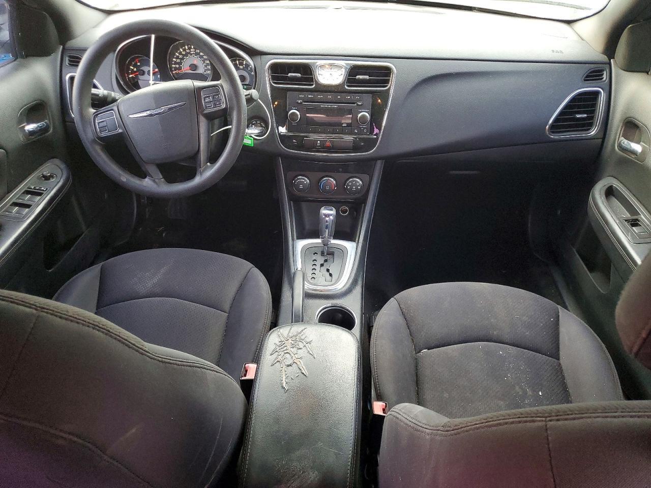 2014 CHRYSLER 200