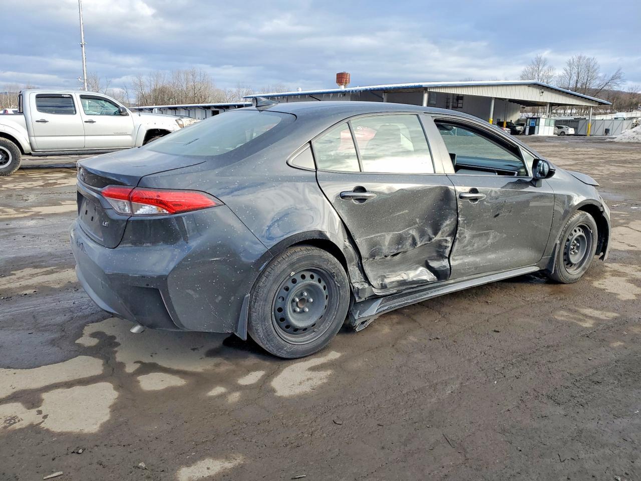 2022 TOYOTA COROLLA