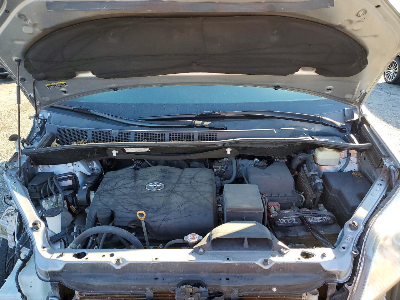 2017 TOYOTA SIENNA
