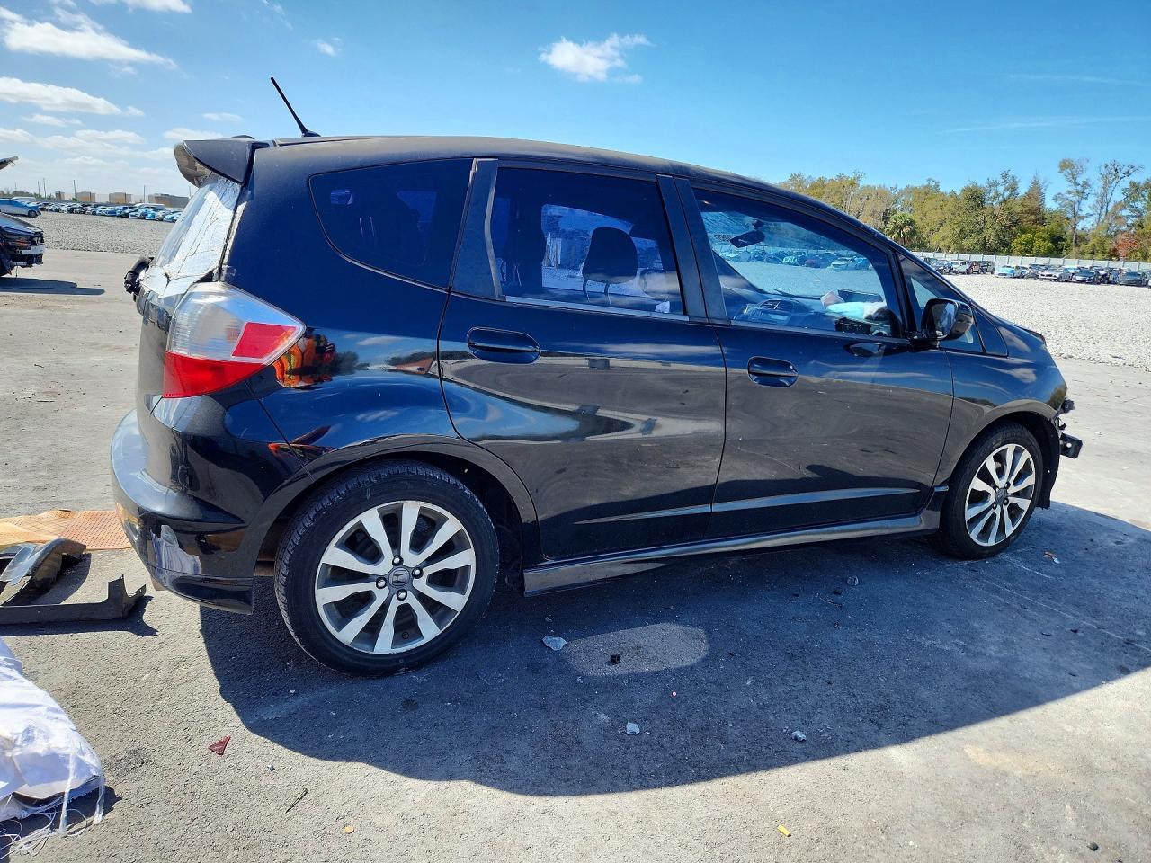 2012 HONDA FIT