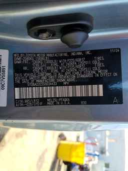 2005 TOYOTA SIENNA