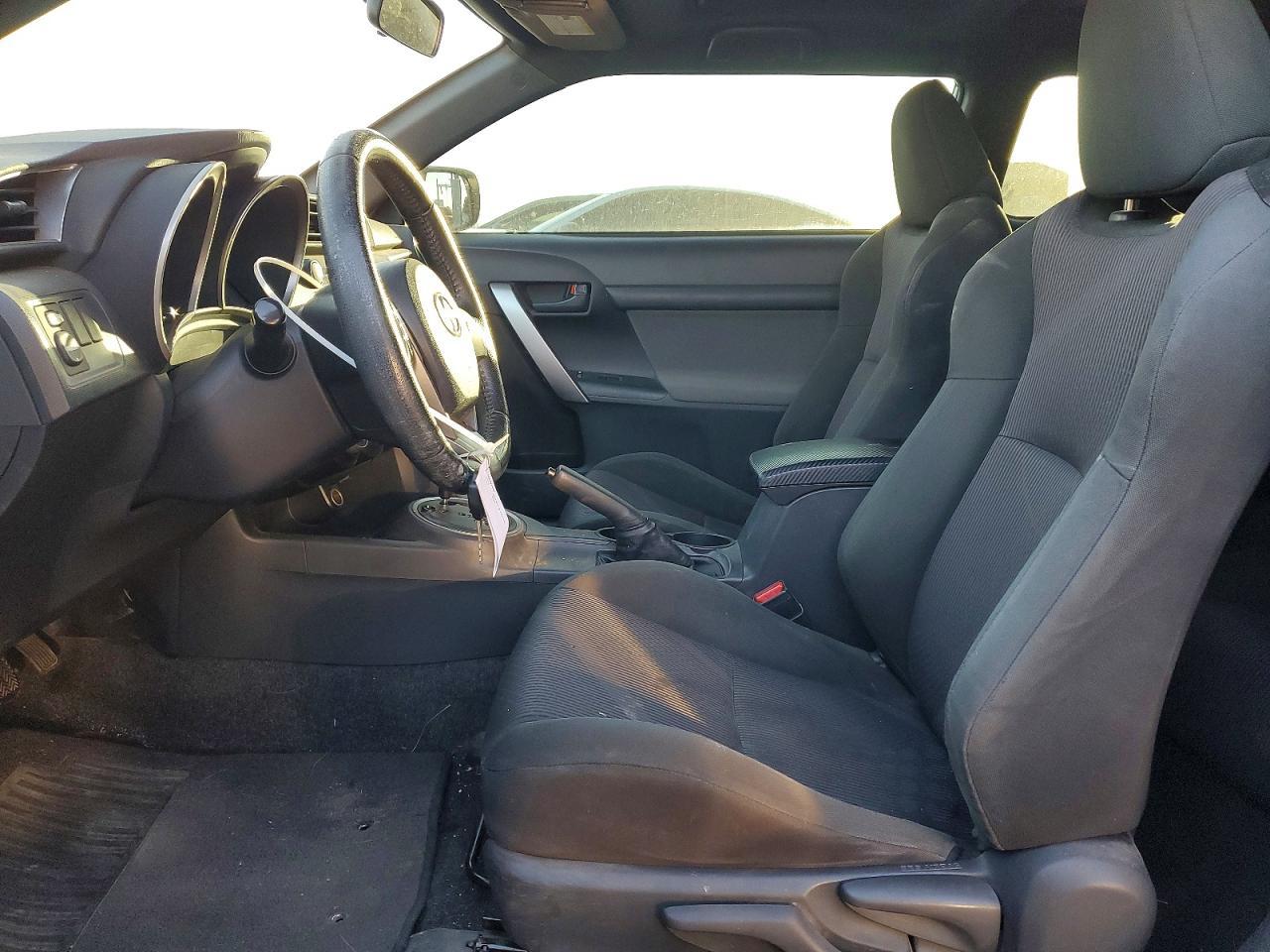 2012 TOYOTA SCION