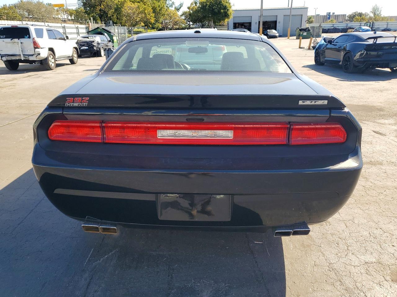 2012 DODGE Challenger