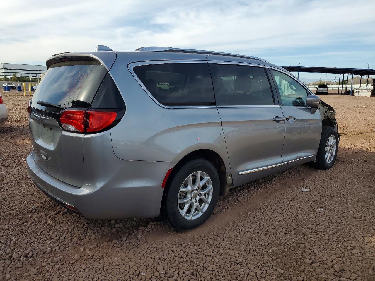 2020 CHRYSLER Pacifica