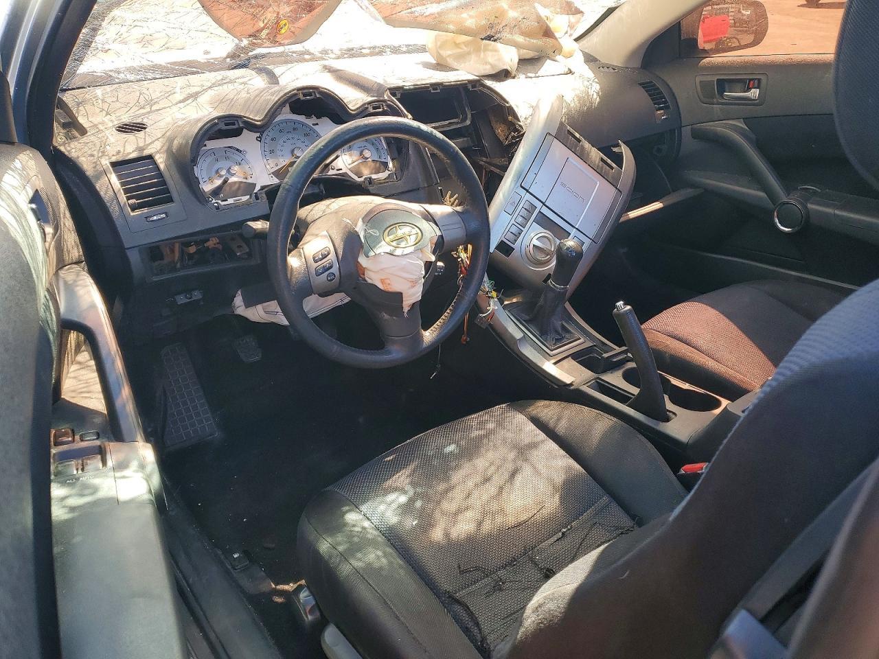 2006 TOYOTA SCION