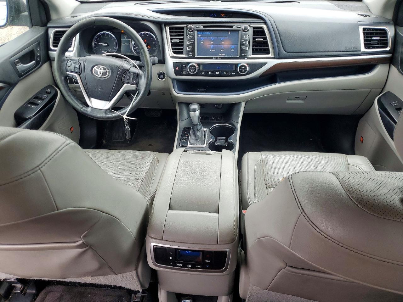 2014 TOYOTA HIGHLANDER