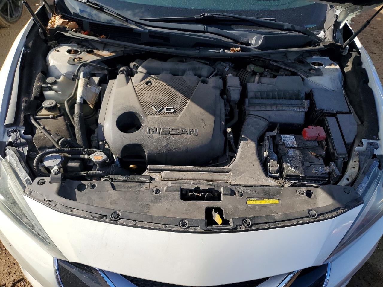 2017 NISSAN Maxima
