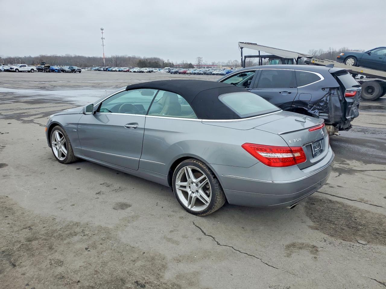 2012 MERCEDES-BENZ E-Class