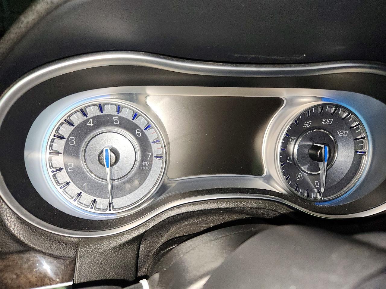 2017 CHRYSLER 300