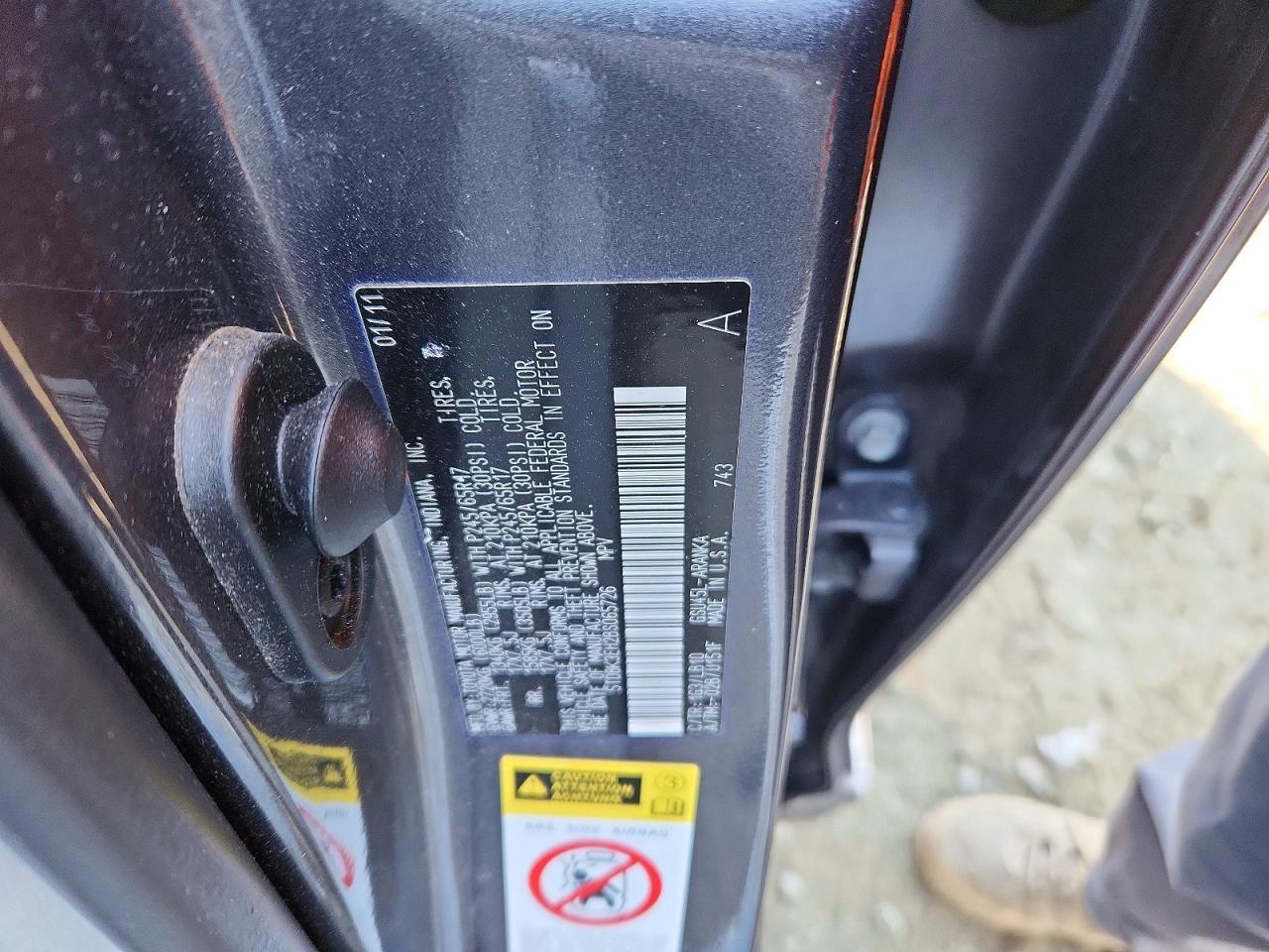 2011 TOYOTA HIGHLANDER