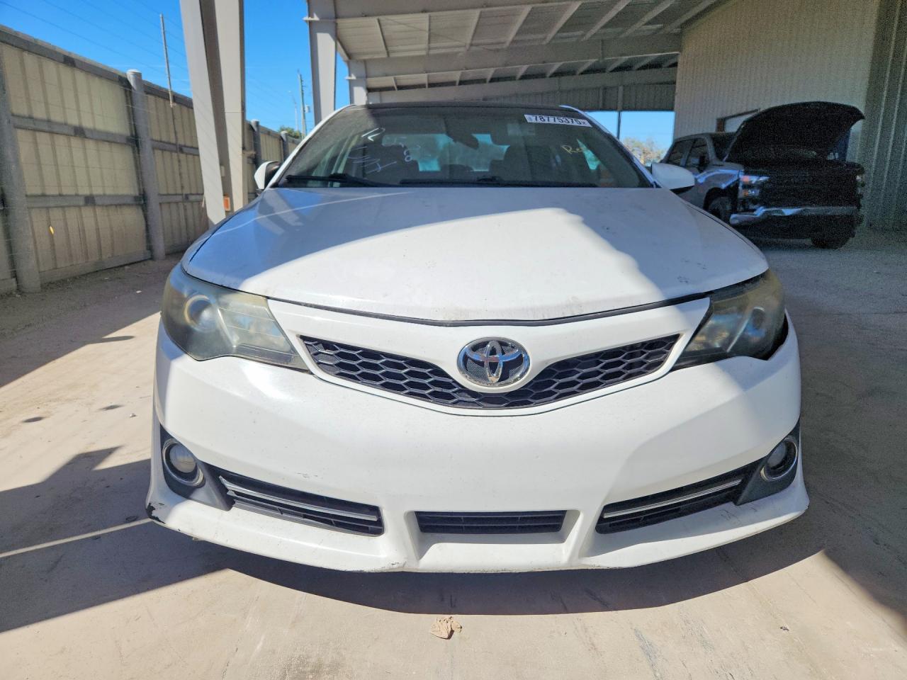 2014 TOYOTA CAMRY