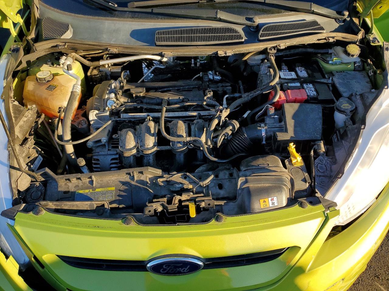 2011 FORD Fiesta