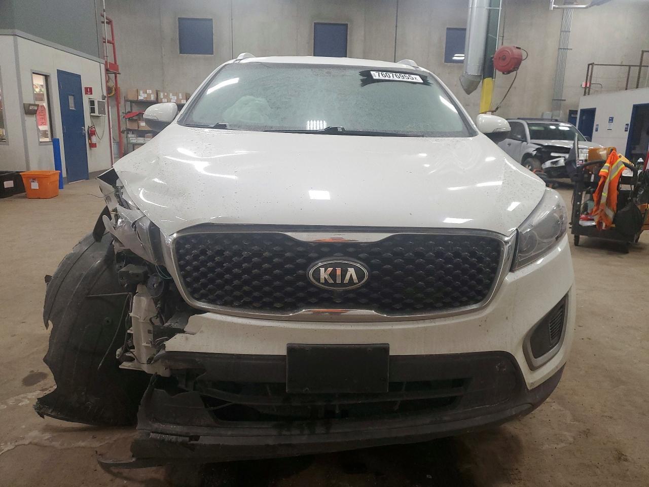 2017 KIA SORENTO