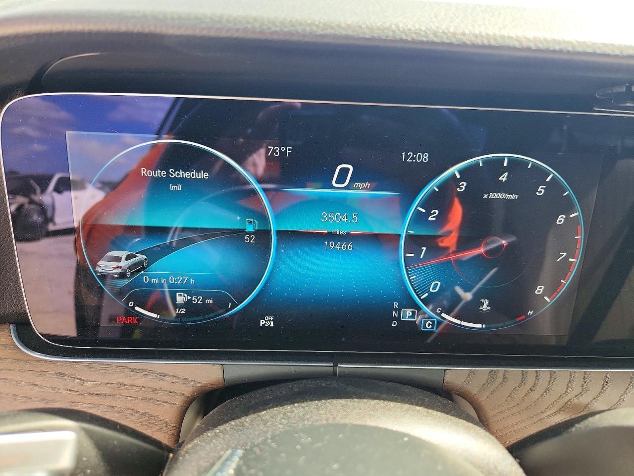 2022 MERCEDES-BENZ E-Class