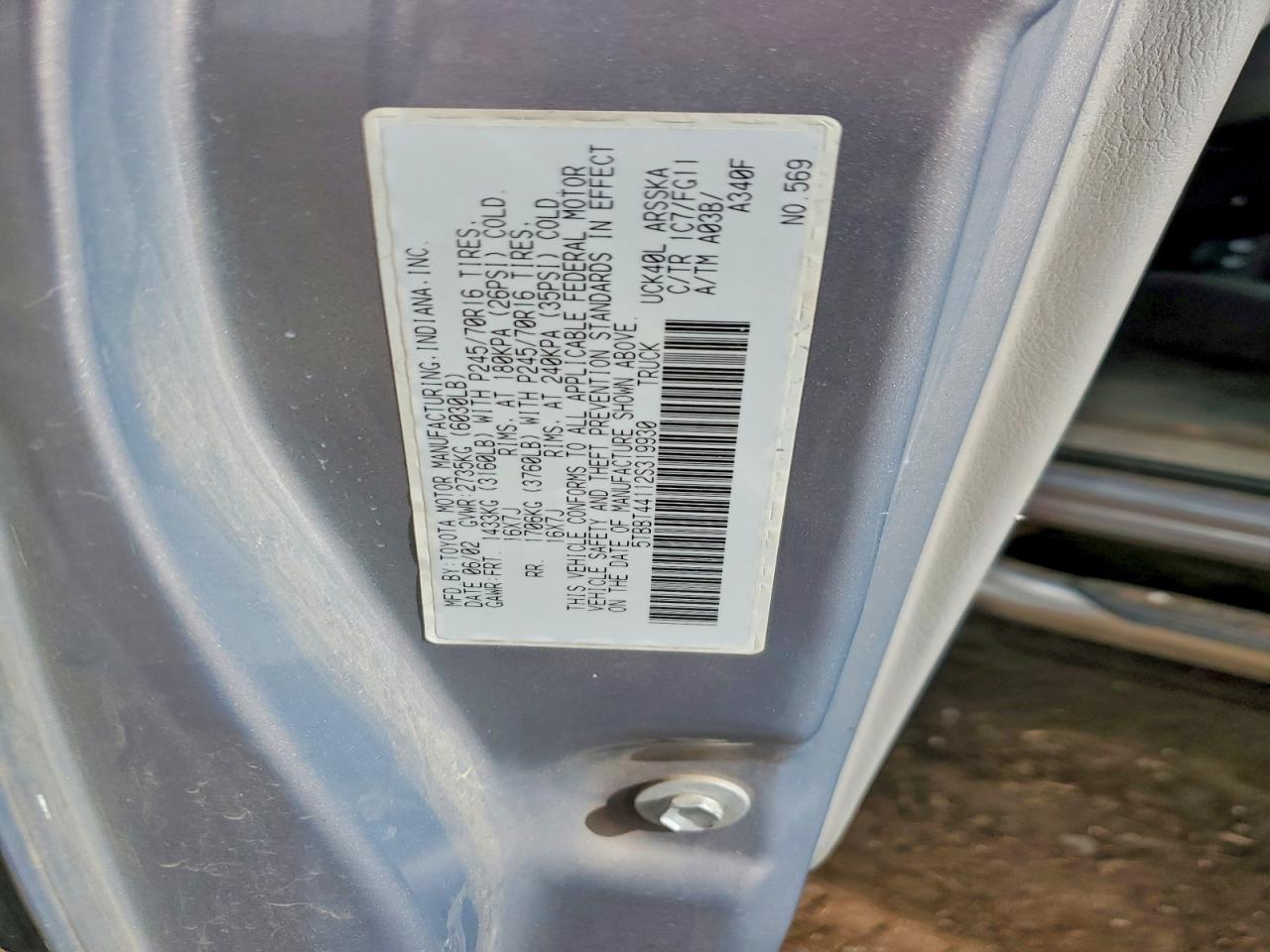 2002 TOYOTA TUNDRA