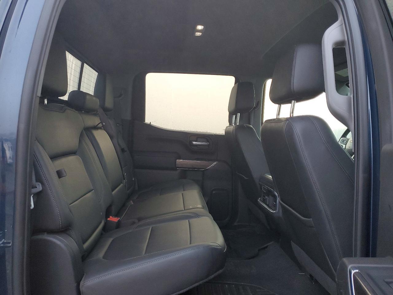 2021 CHEVROLET Silverado