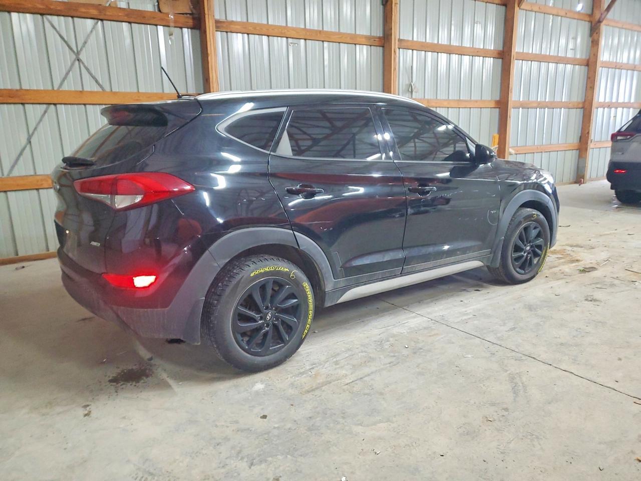 2017 HYUNDAI TUCSON