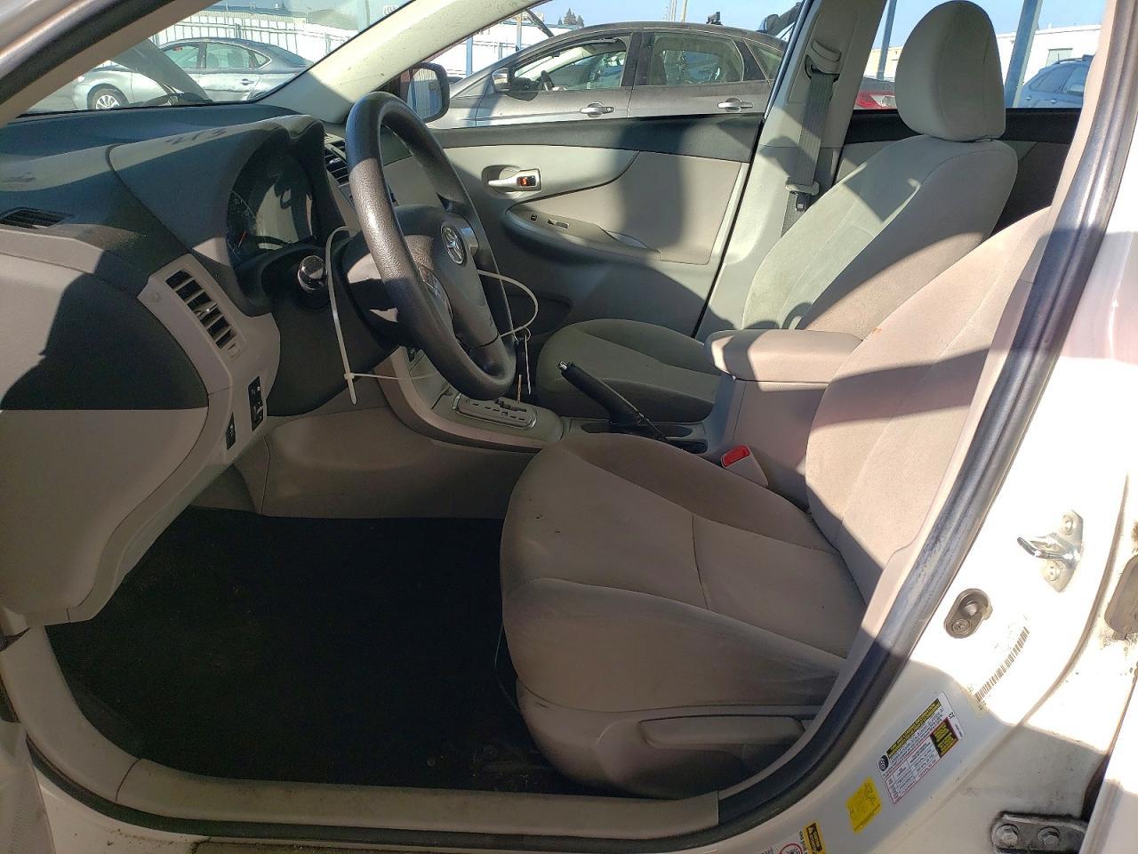 2013 TOYOTA COROLLA