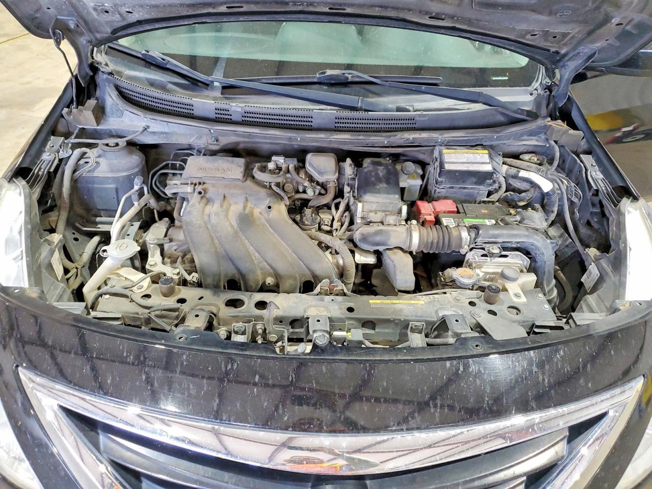 2017 NISSAN VERSA