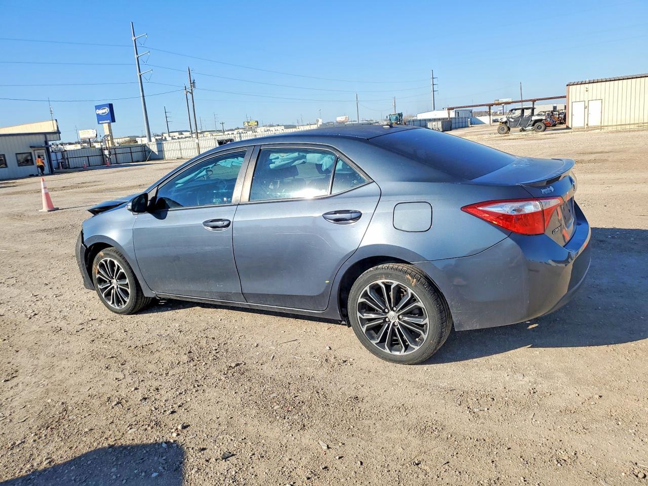 2016 TOYOTA COROLLA