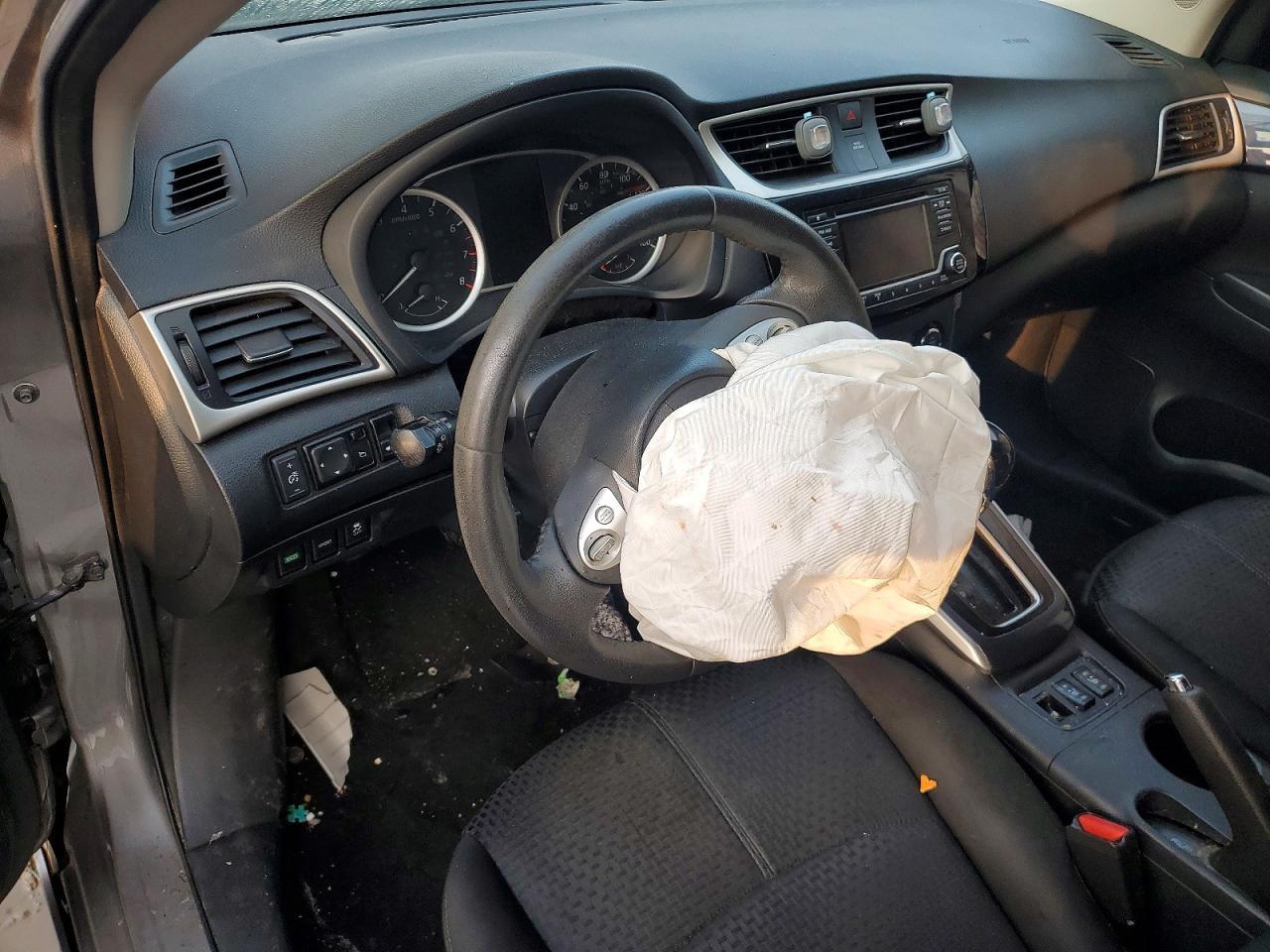 2017 NISSAN SENTRA