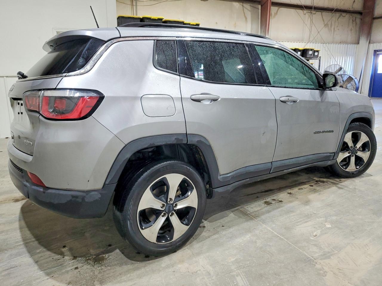 2017 JEEP Compass